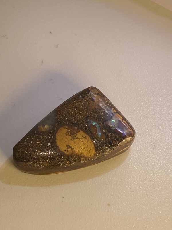 Explore Rare Boulder Opals | Perfect for Collectors & Jewelry